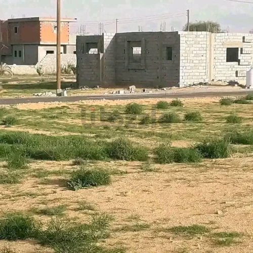 200 متر للبيع في وادي الربيع