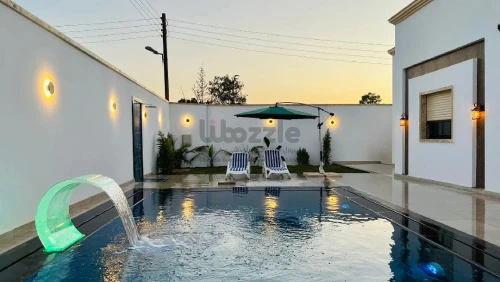 من أروع وأجمل الاستراحات بحوض أوفر فلو ❤️🌴واجهتين