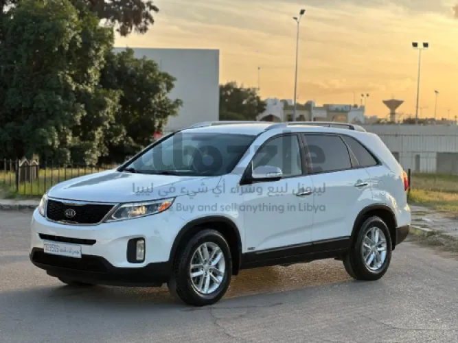 كيا سورينتو 2015