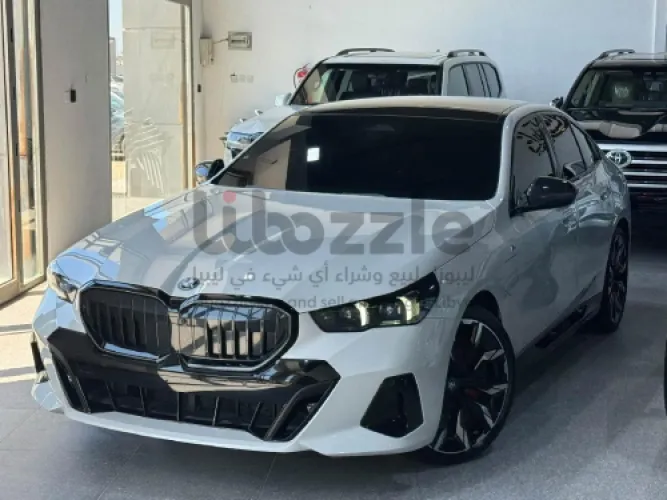 بي ام دبليو  XDrive 2025 550