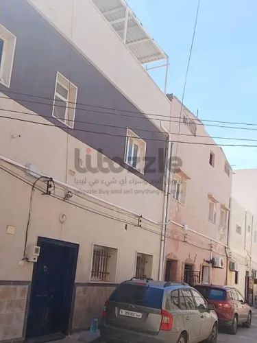 منزل دورين واجهة وحده للبيع في المنصورة