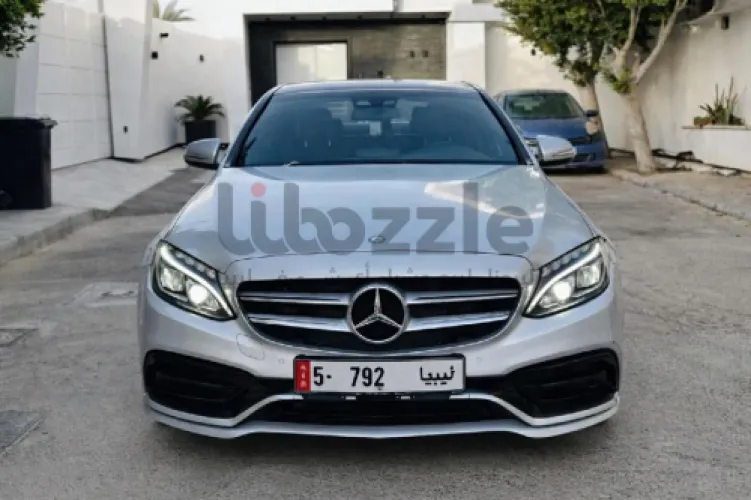مرسيدس C 300 2017