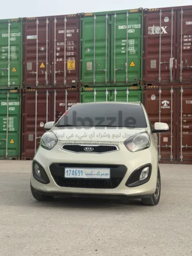 كيا بيكانتو 2012