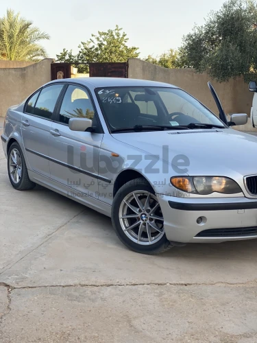 E46