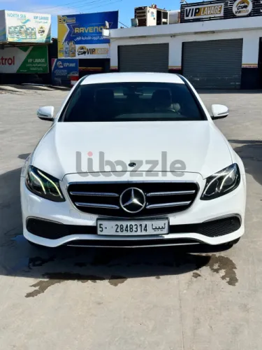 Mercedes benz E200(W213) مرسيدس