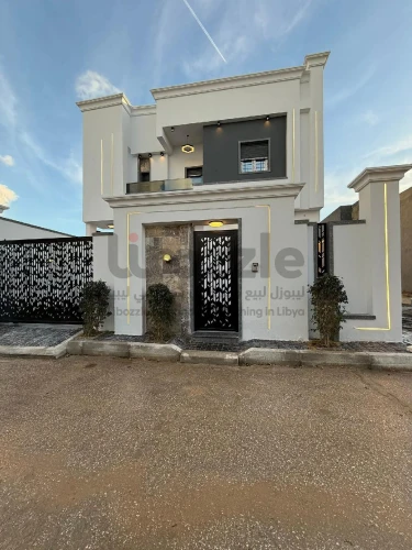 فيلاء دوبلكس نظام خليجي وبحوض السباحة