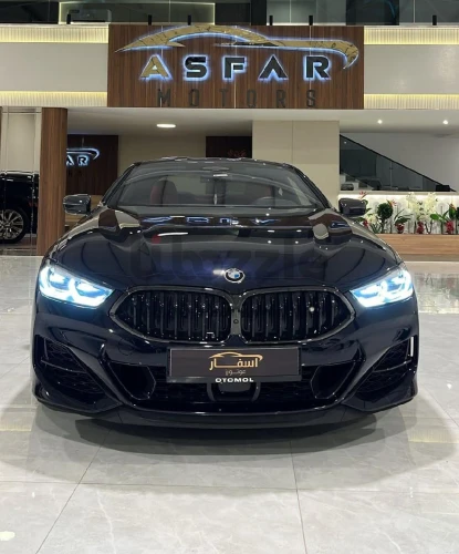 بي ام دبليو M850i 2022