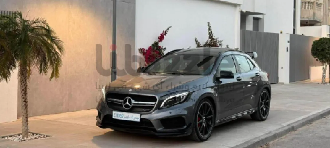 مرسيدس 45 AMG 2017