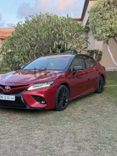 تيوتا كامري V6 محلية