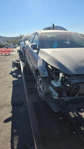 سياره للبيع