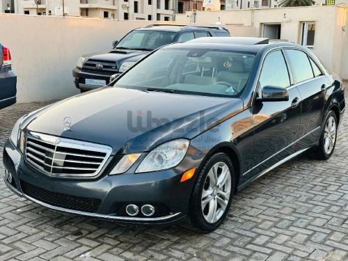 مرسيدس E 550V8 2010