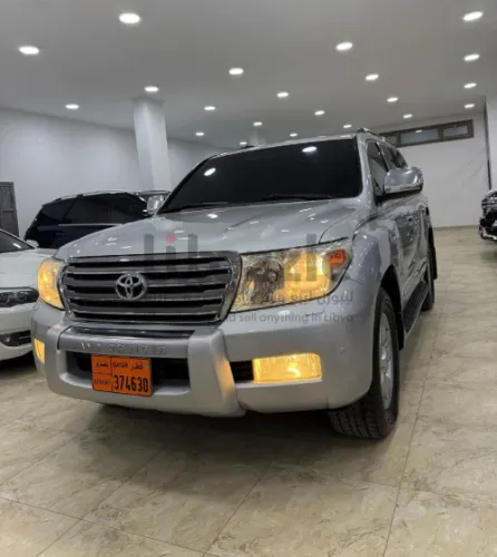 تايوتا لاندكروزر