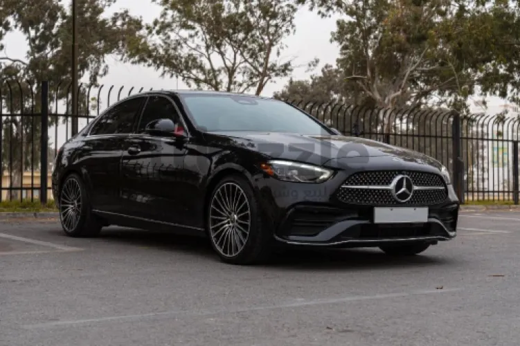 مرسيدس C300 2024