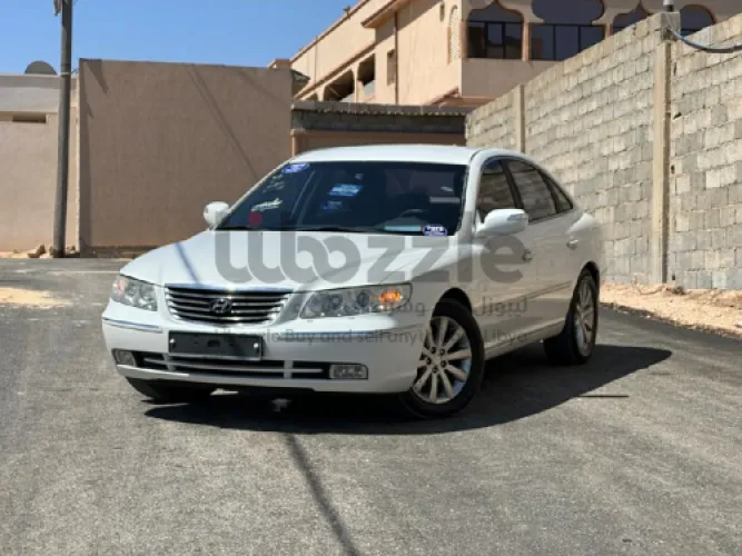هيونداي ازيرا 2009 لو ابيض لولي داخليه بيج