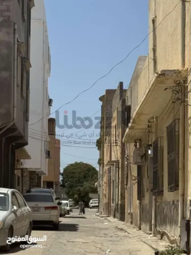 منزل دورين  واجهتين للبيع