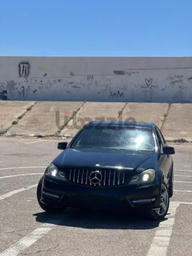 C300موديل 2014عيبها مكيف ميخدمش ومانع الانزلاق محرك كمبيو صاله ارفع من ورشة ل 10صالتها ربي يبارك طقة لا