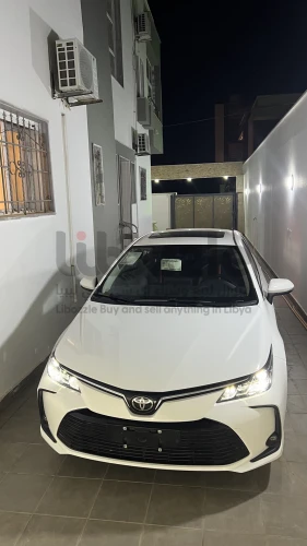 تويوتا كورولا2024 4بسطوني ماشيا2000كيلو فقط للبيع