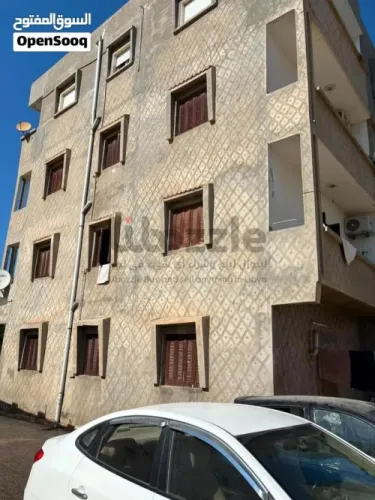 للبيع عمارة سكنية مميزة مع حوش عربي – موقع ممتاز