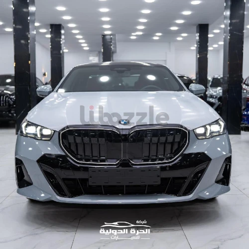 بي ام دبليو 530i 2025