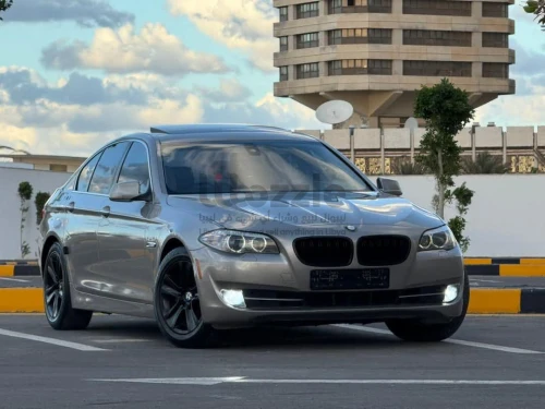 بي ام دبليو 528 2012