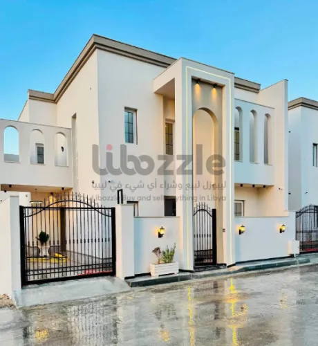 🏡  فيلا فاخرة للبيع | فرصة مميزة جدًا 🔥