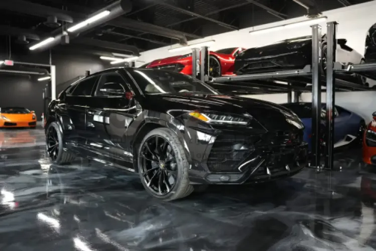 2022 Lamborghini Urus
