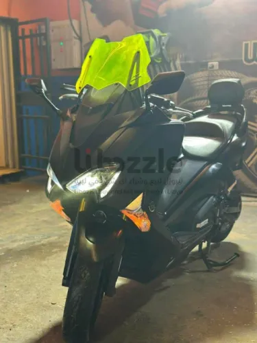 YAMAHA Tmax530