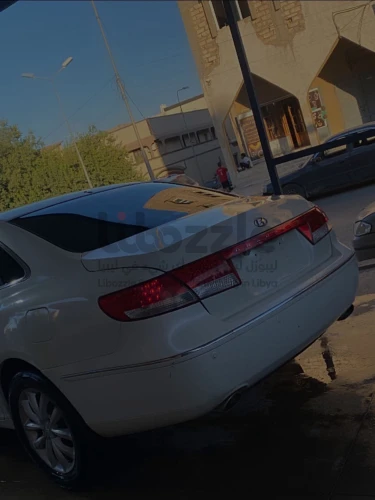 هيونداي ازيرة L33