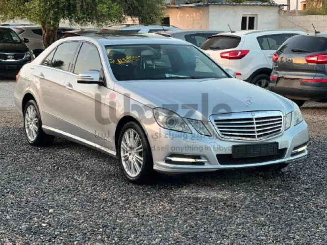 مرسيدس E300 2012