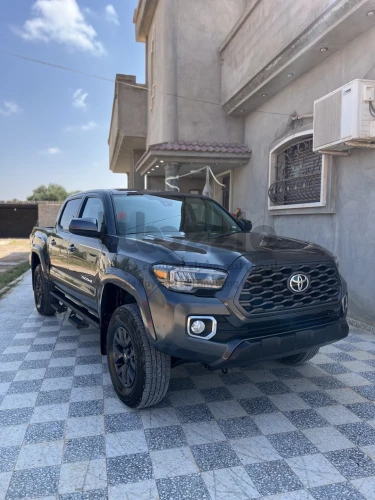 TOYOTA TACOMA 2023
