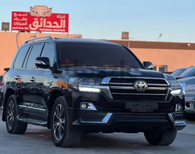 تويوتا لاندكروزر الوكيل VXR 2020