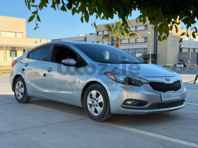 كيا فورتي 2015