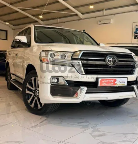تويوتا لاندكروزر VXR 2019