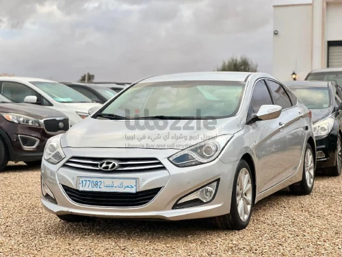 هونداي i 40 2012