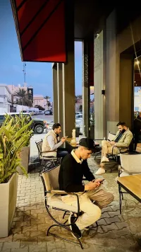 8q47qr9sby@privaterelay.appleid.com