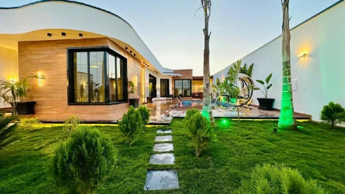 فاخرة بتصميم  VIP  وحوض سباحه عرض خاص🌟Vella Venecl