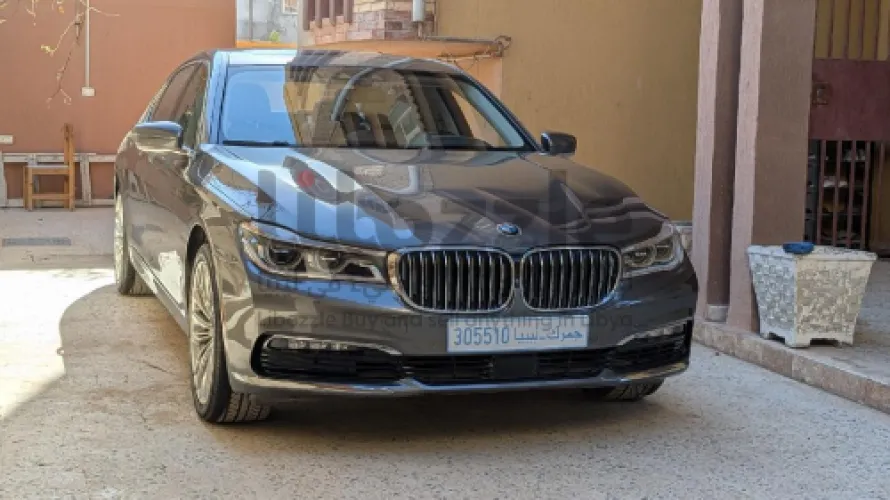 BMW 750I XDRIVE