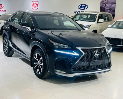 لكزس NX 200