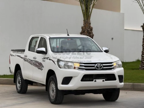 تويوتا هايلكس 2021