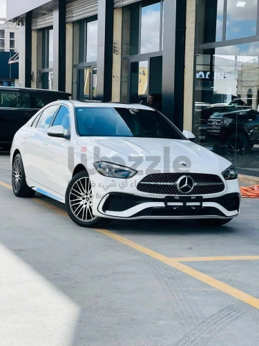 مرسيدس C200 2025