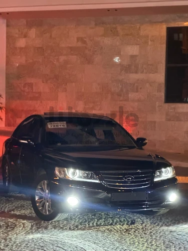 ازيرا 2010 ماشية 92000KM