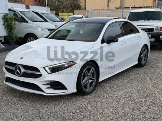 مرسيدس A220