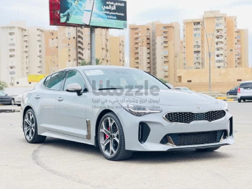 كيا ستينغر 2020