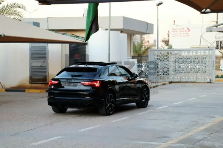 اودي Q3Rs