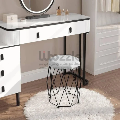 كرسي زيانة بتصميم عصري 🤍