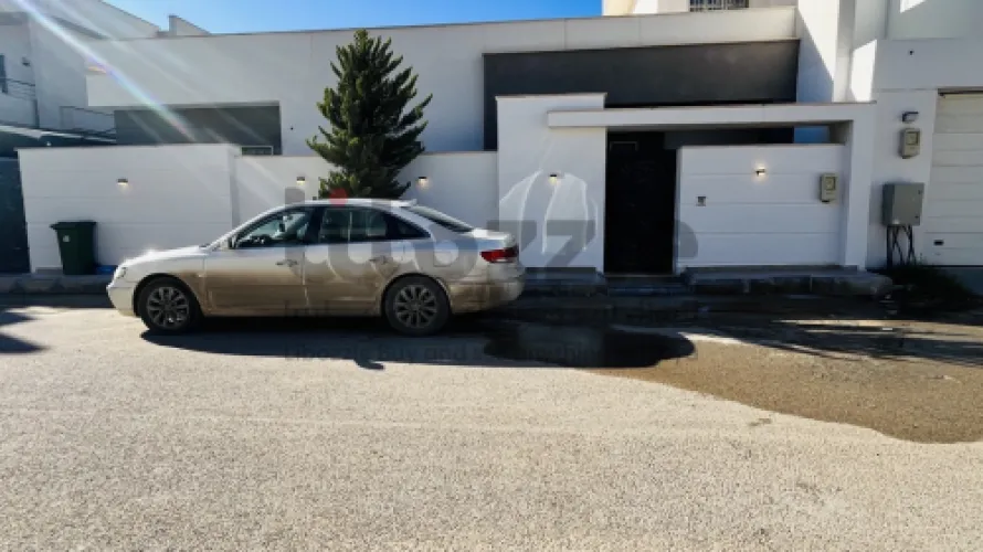 منزل أرضي للبيع