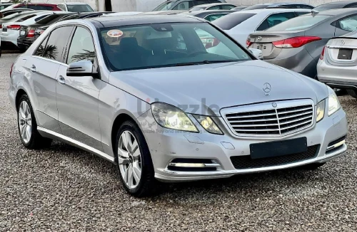 مرسيدس E 300
