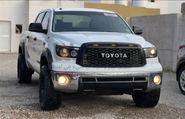 تويوتا  تندرا 2012