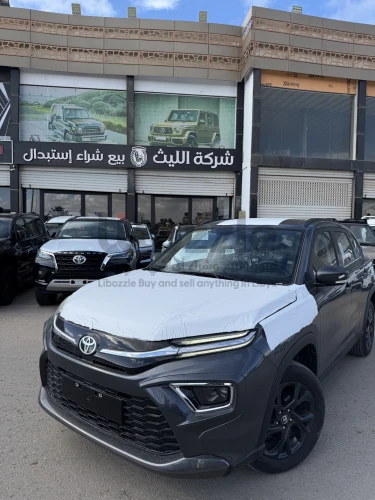 تويوتا اوربان 2025