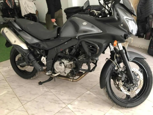 SUZUKI V-STORM650 2017